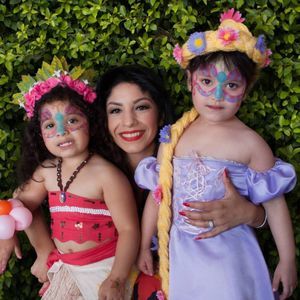 Meet your Posher, Lily